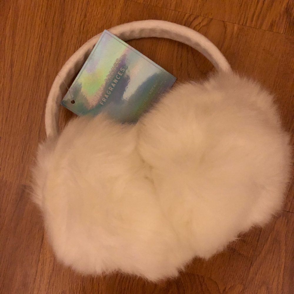 Ariana Grande Earmuffs